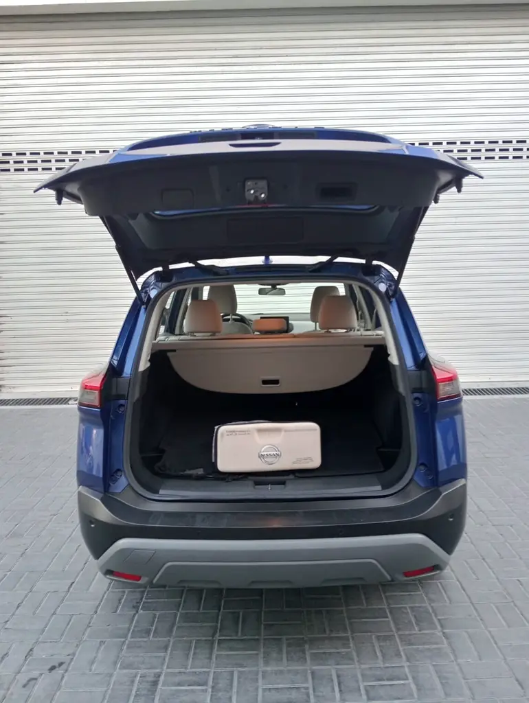 2023 Nissan X-Trail S - GCC Specs - Like New! - Image 9