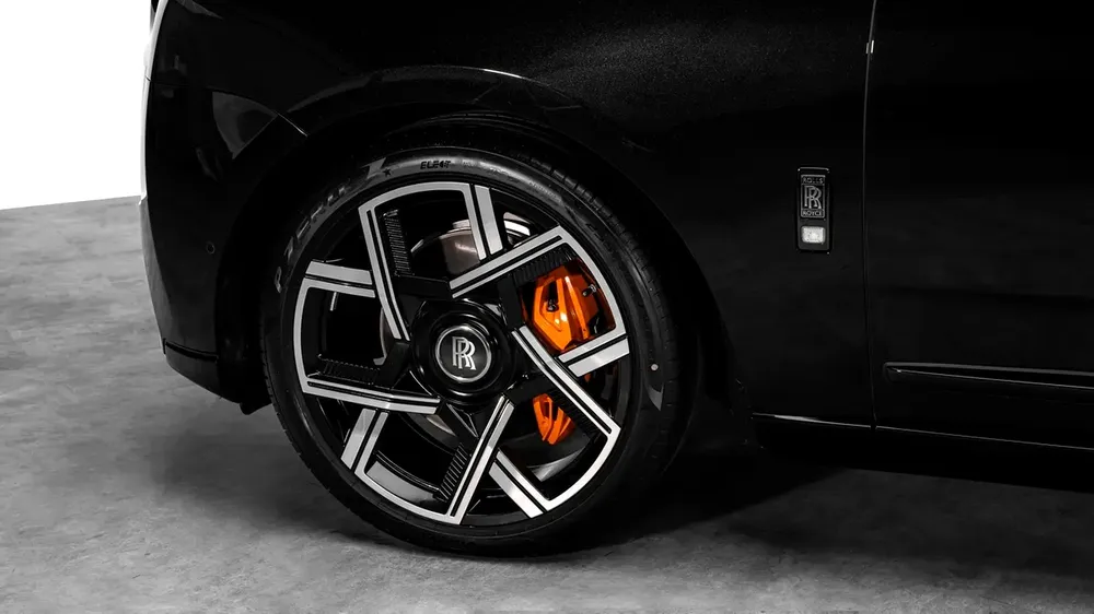 Rolls-Royce Cullinan Black Badge - 2026 - GCC Specs - Under Warranty and Service Contract - Image 4