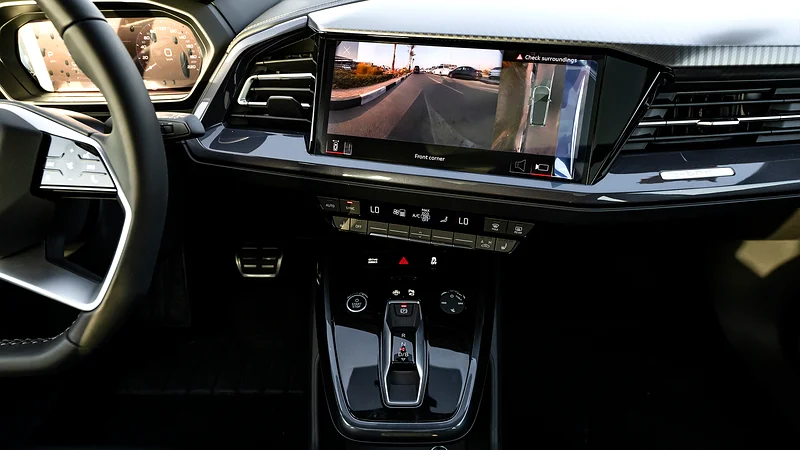 2025 | AUDI E-TRON Q4 TOP VERSION E/V - Image 12
