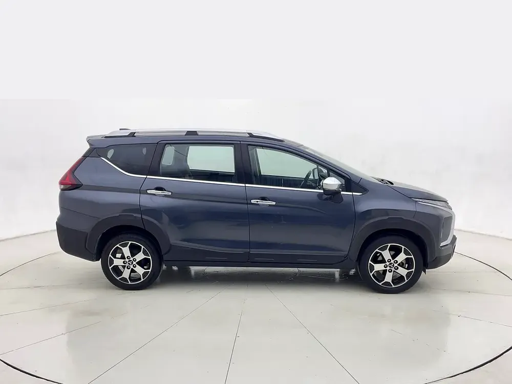 AED 751/m | 0 DP | Free 3 Months Warranty | Service History | MITSUBISHI XPANDER CROSS 2023 - Image 5