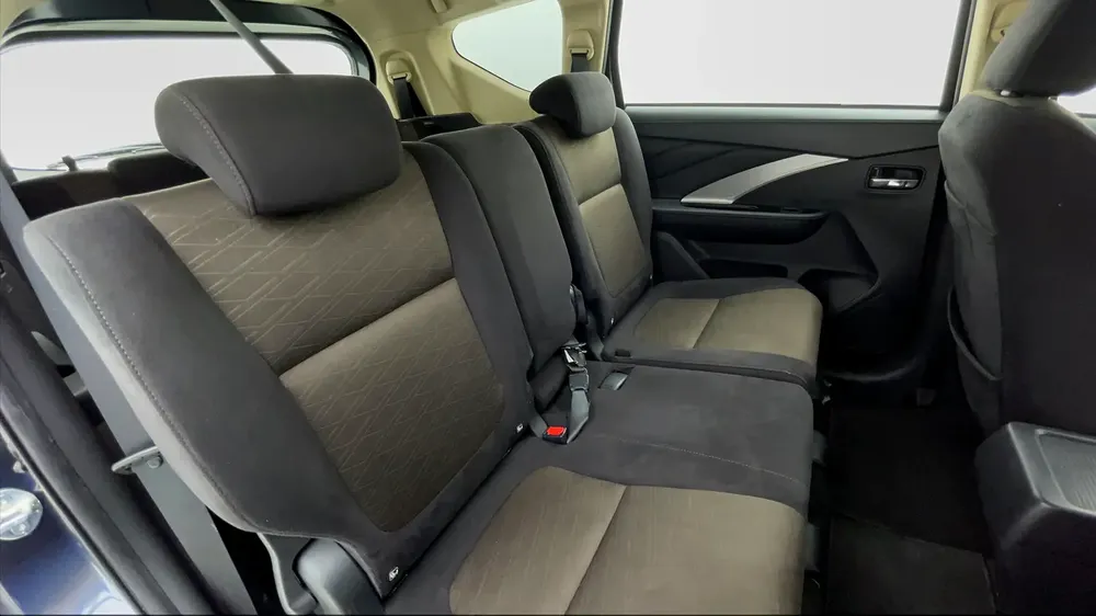 AED 751/m | 0 DP | Free 3 Months Warranty | Service History | MITSUBISHI XPANDER CROSS 2023 - Image 9