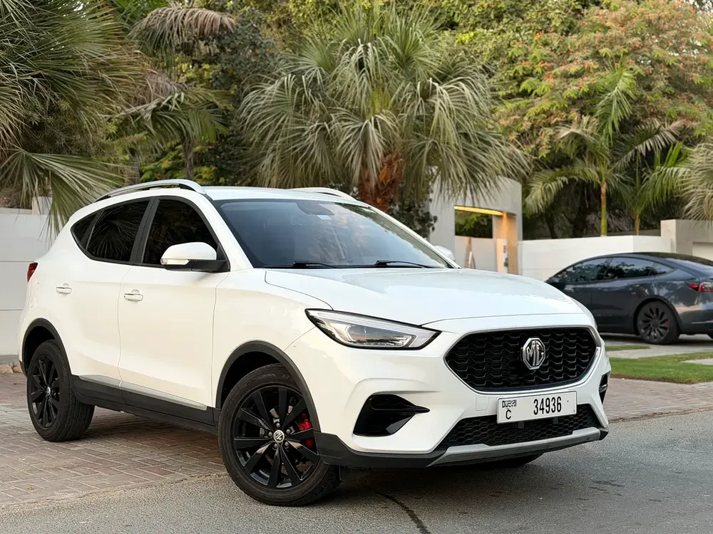 MG ZS Mid Option 2023 White Low Mileage Like New - Image 4