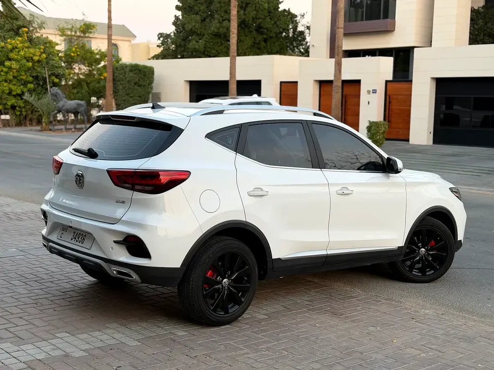 MG ZS Mid Option 2023 White Low Mileage Like New - Image 9