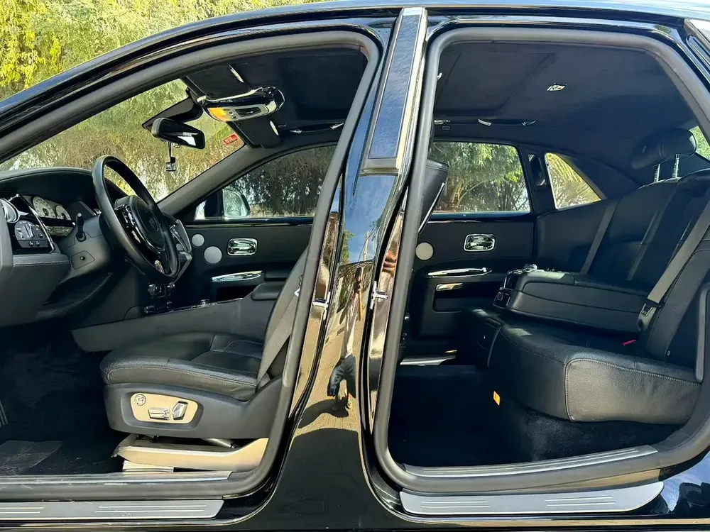 2013 Rolls-Royce Ghost Standard | GCC Specs | Pristine Condition - Image 6