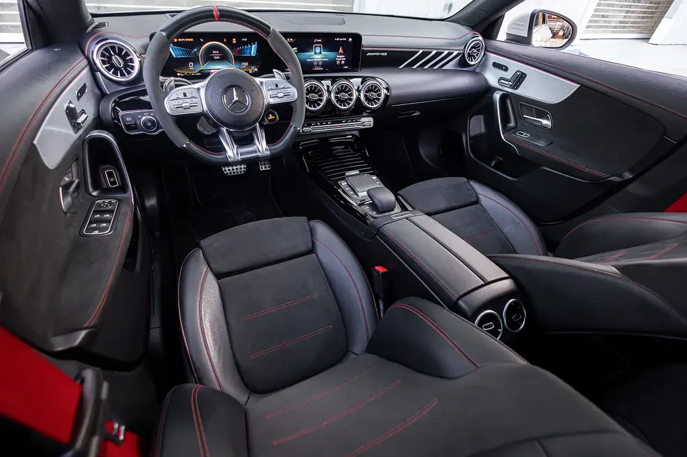 Mercedes-Benz CLA35 AMG 2022 GCC | Agency Warranty | Flexible D.P. - Image 11