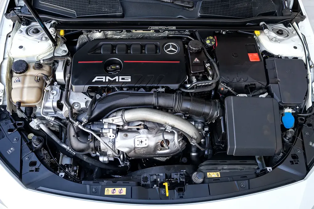 Mercedes-Benz CLA35 AMG 2022 GCC | Agency Warranty | Flexible D.P. - Image 8