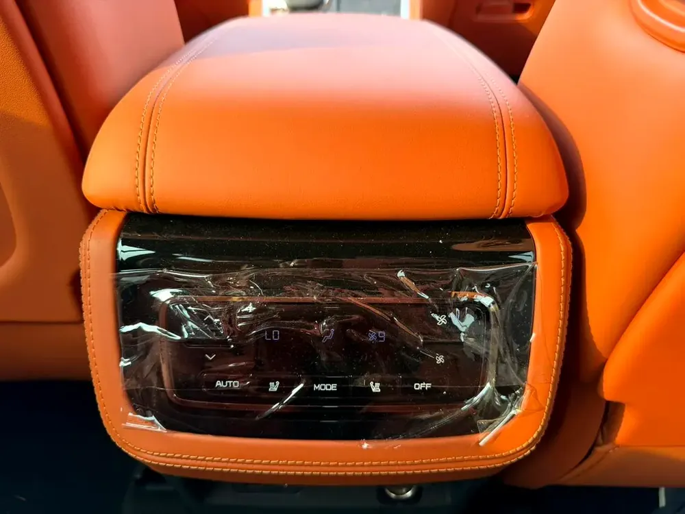 Rox 01 VIP 6 SEATS  2026 | Brand New | Luxury Hybrid SUV - Image 14