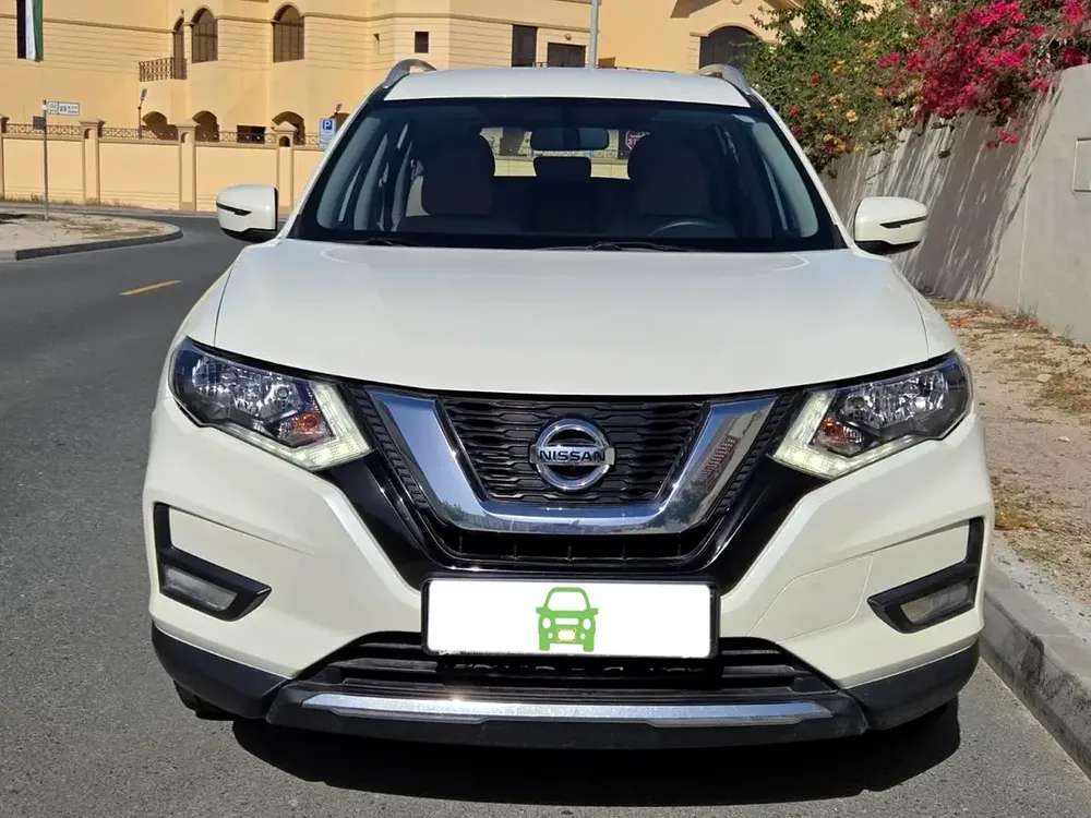 NISSAN XTRAIL 2.5 4 AWD #  2021 GCC # WELL MAINTAINED CAR FOR SALE AED 52000. - Image 5