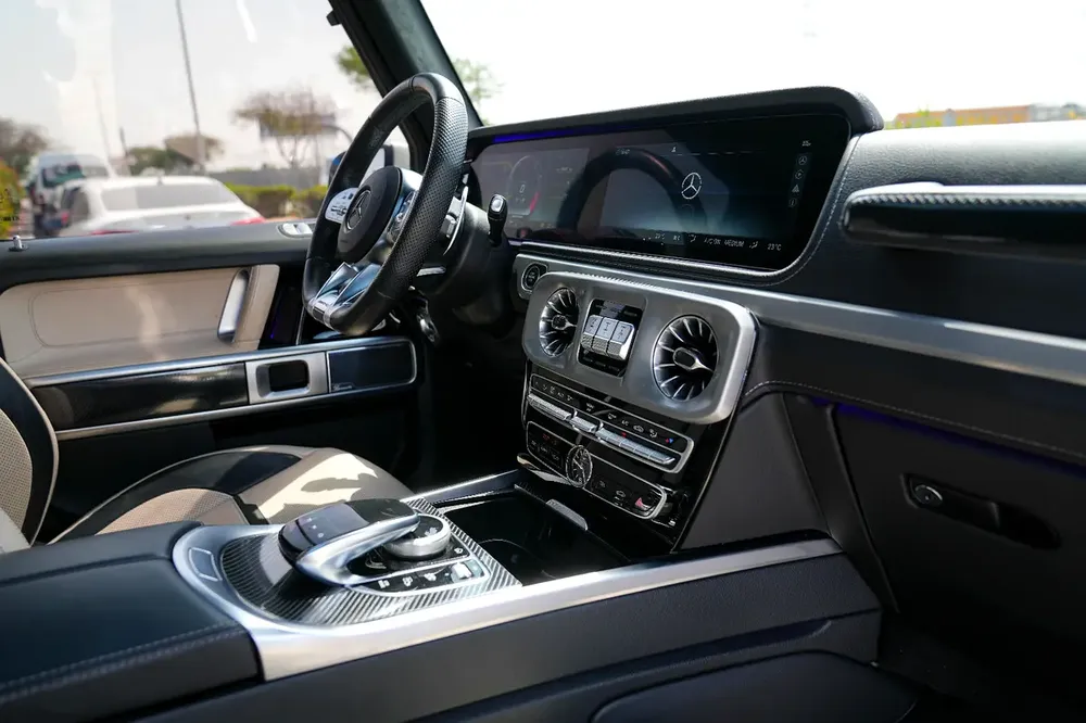 MERCEDES G63 AMG  2021!! KOREAN SPECS!! NO ACCIDENT!! IMMACULATE CONDITION - Image 15