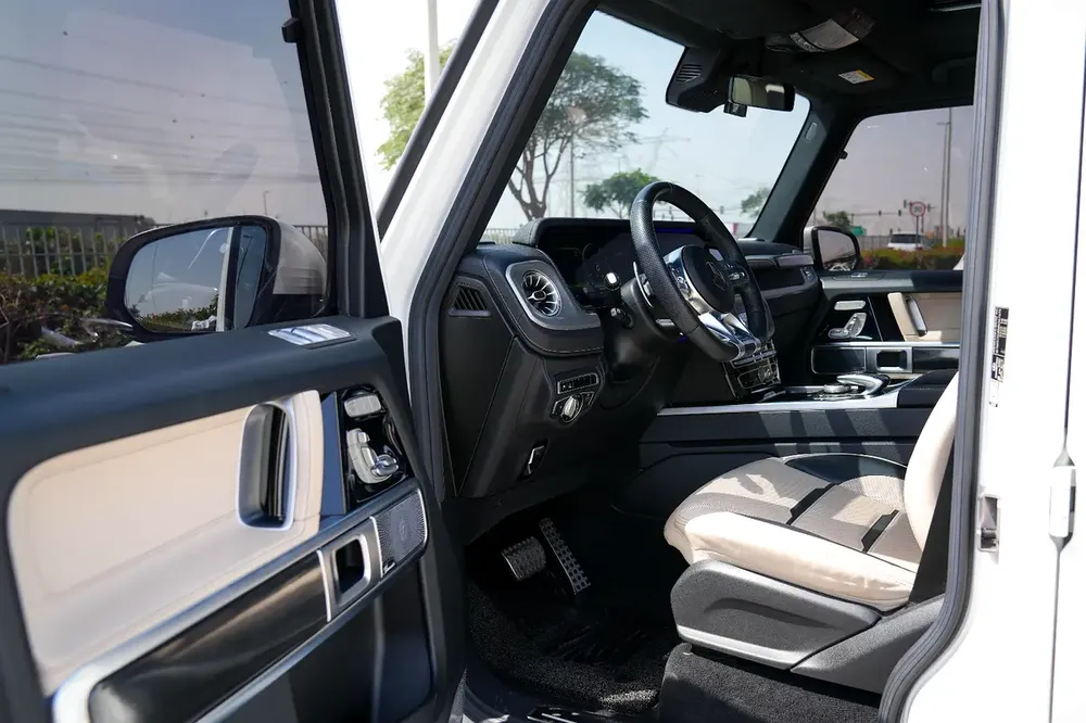 MERCEDES G63 AMG  2021!! KOREAN SPECS!! NO ACCIDENT!! IMMACULATE CONDITION - Image 4