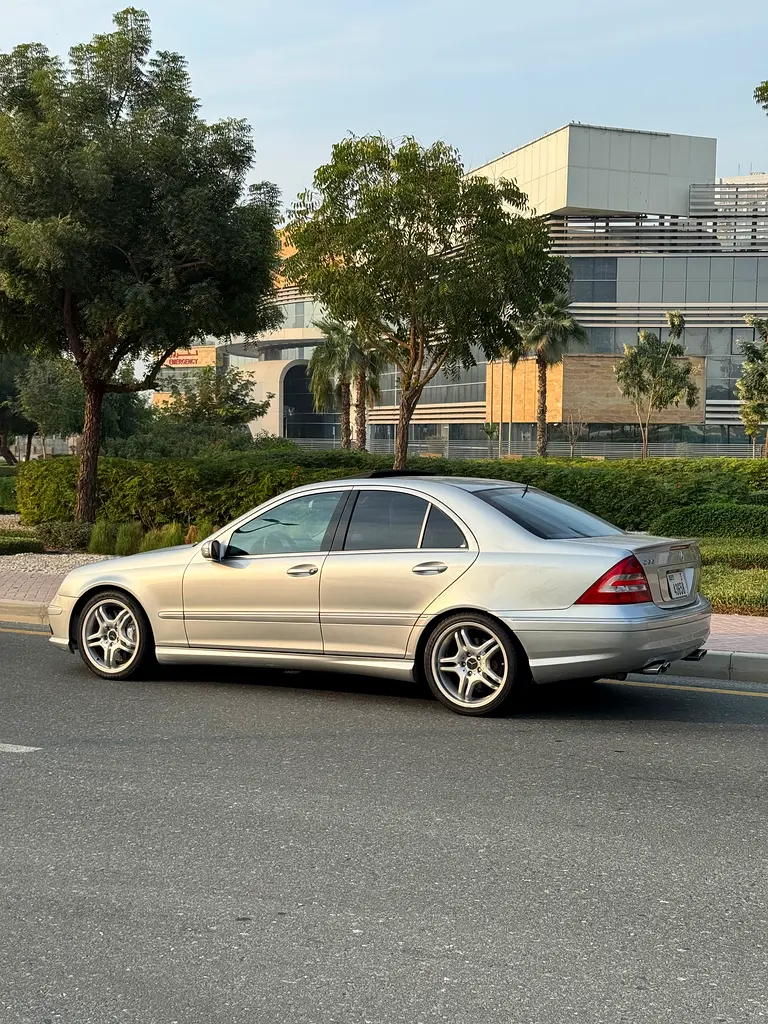 Mercedes C55 Amg original fully Serviced In Mint Condition - Image 6