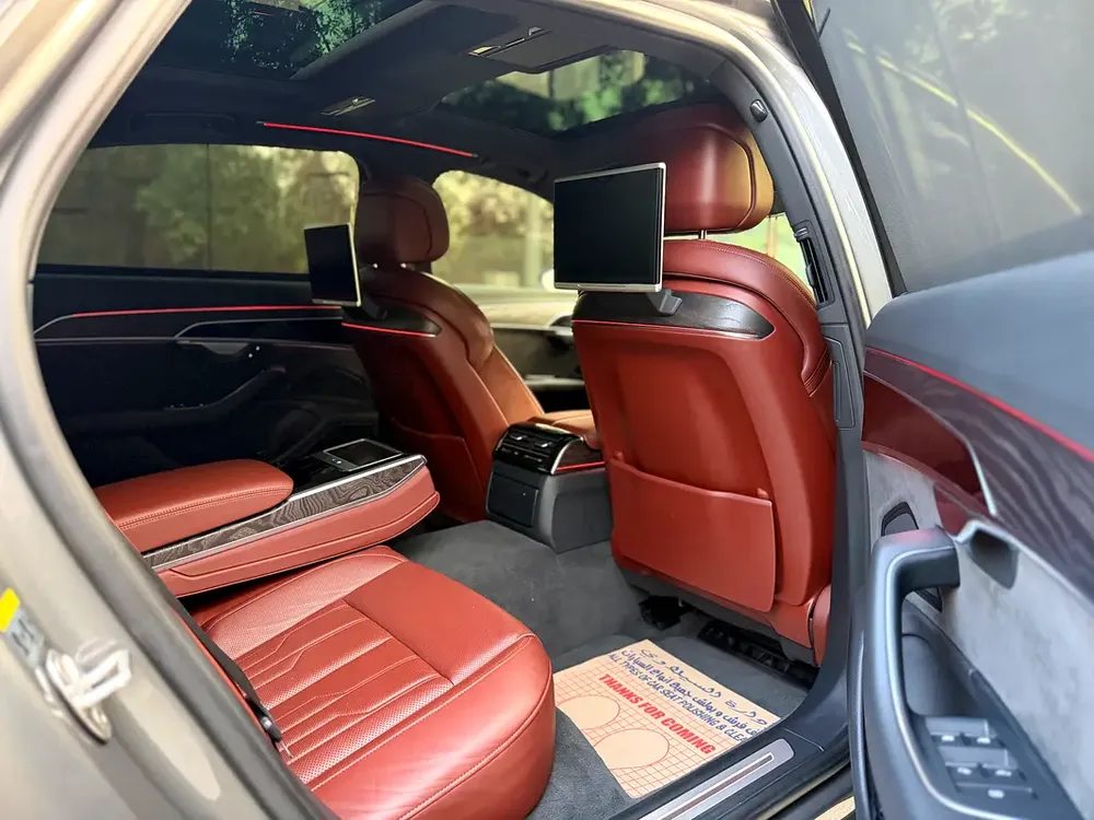 GCC Specs Audi A8 55 TFSI Quattro 2020 - Pristine Condition - Image 11