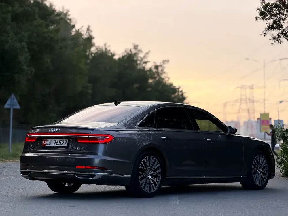 GCC Specs Audi A8 55 TFSI Quattro 2020 - Pristine Condition - Image 15