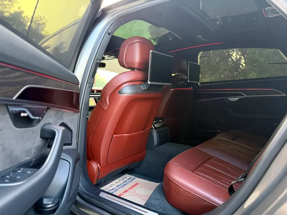 GCC Specs Audi A8 55 TFSI Quattro 2020 - Pristine Condition - Image 8
