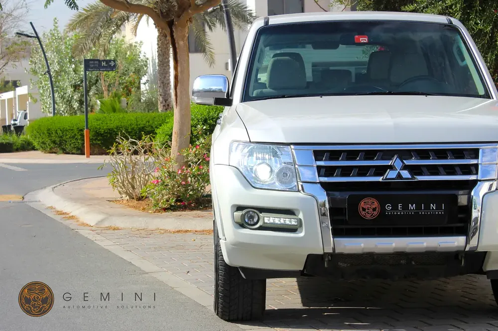 Mitsubishi Pajero 3.5 Gold Edition 2017 GCC Spec - Image 8