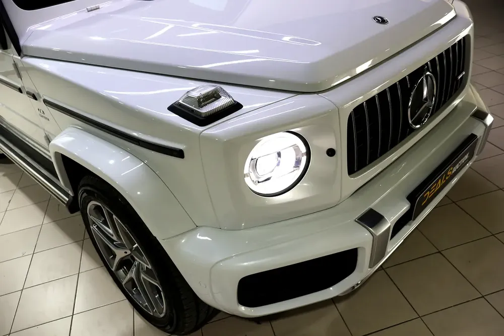 2023 !!  Mercedes-Benz G 63 AMG || Full Service in agency || super clean - Image 14