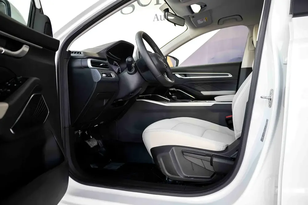 AED 628 Monthly l Geely Emgrand GS 1.5L l GCC l Zero Down Payment l Warranty up to 36 Months - Image 8