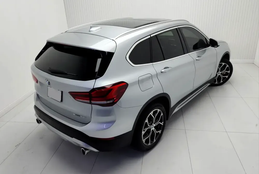 BMW X1 xDrive28i 2021 - American Specs - Excellent Condition - Image 11