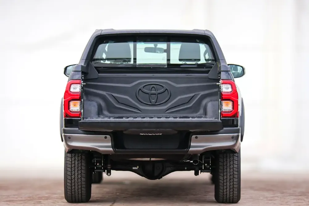 HILUX V6 AT MLM 2025 - For Export - Image 6