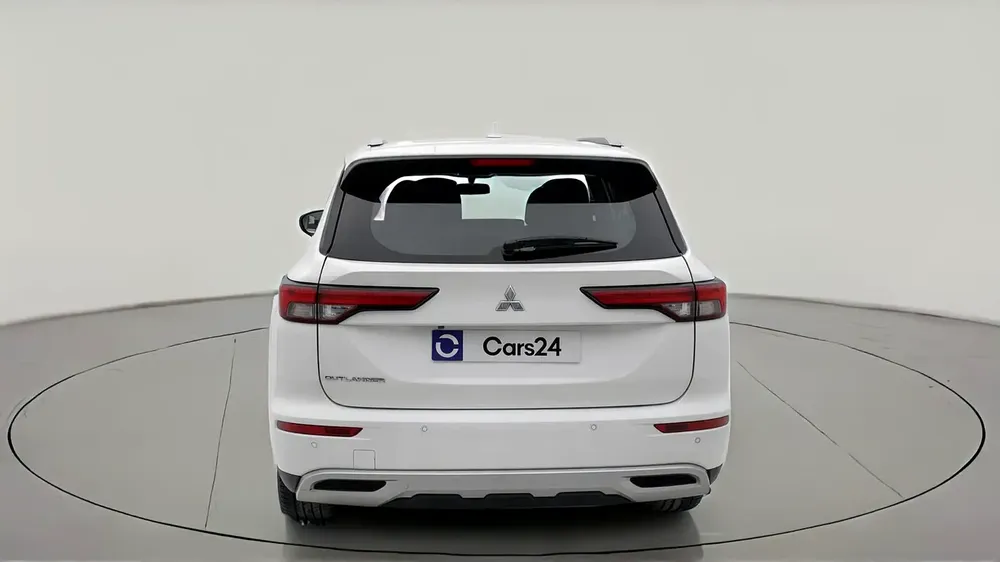 AED 1,128/m | 0 DP | Free 3 Months Warranty | Service History | MITSUBISHI OUTLANDER 2023 - Image 4