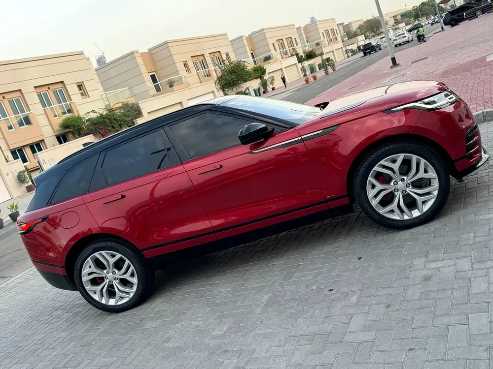 Land Rover range Rover velar R Dynamic p250 SE - Image 6