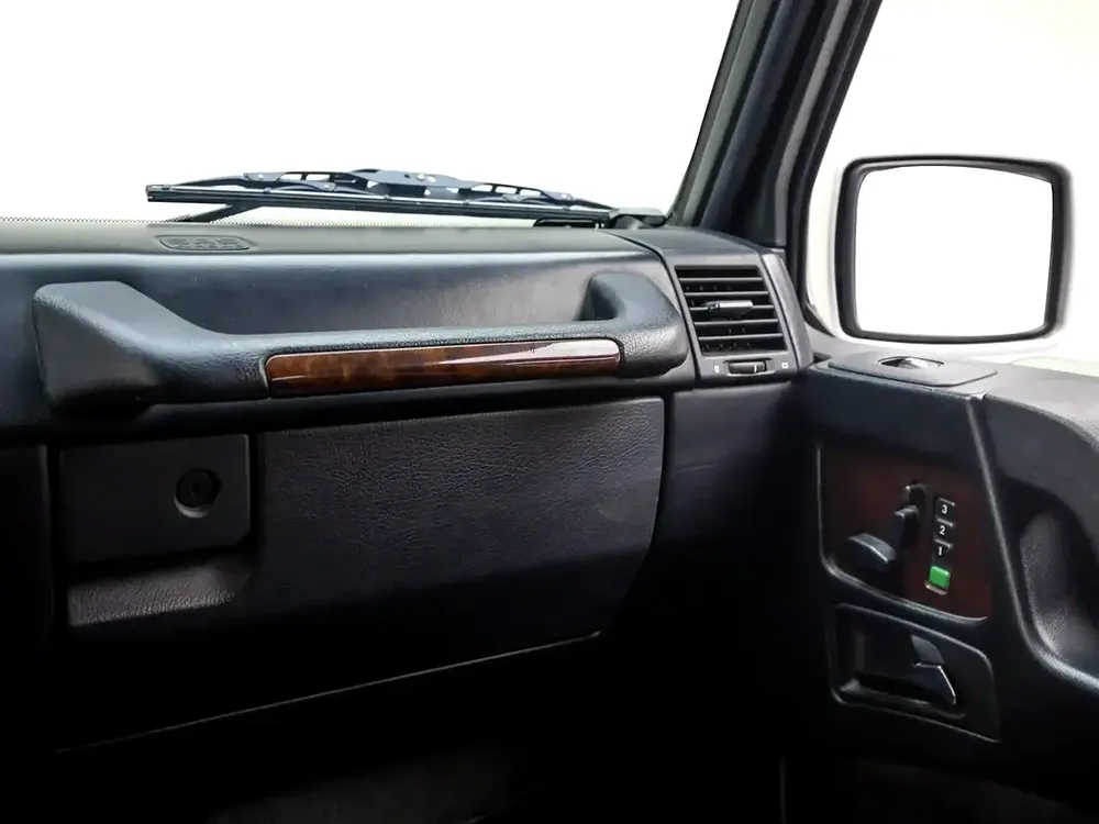 2001 | Mercedes Benz | G320 coupe (2001 V6 G320 face-lifted to 2012 - Image 16