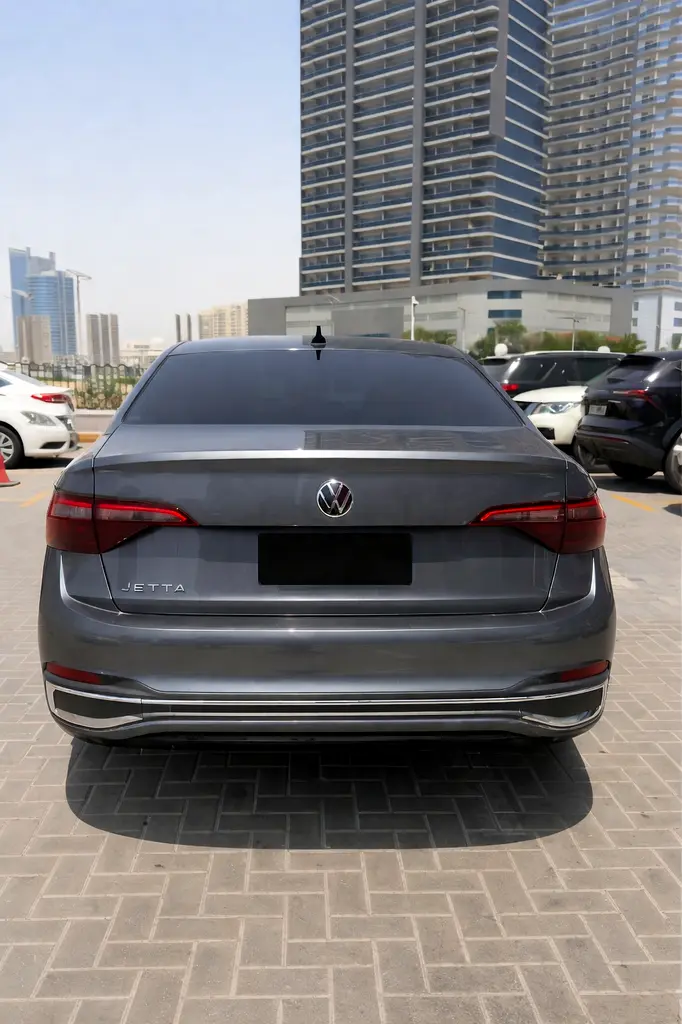 2023 Volkswagen Jetta Highline | Premium Sedan - Image 4