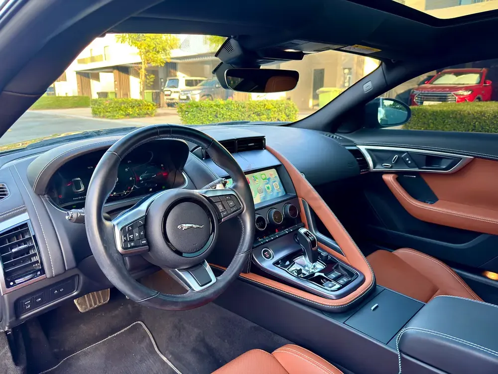 2022 Jaguar F-Type Dynamic | Black Pack | Panoramic Roof - Image 7