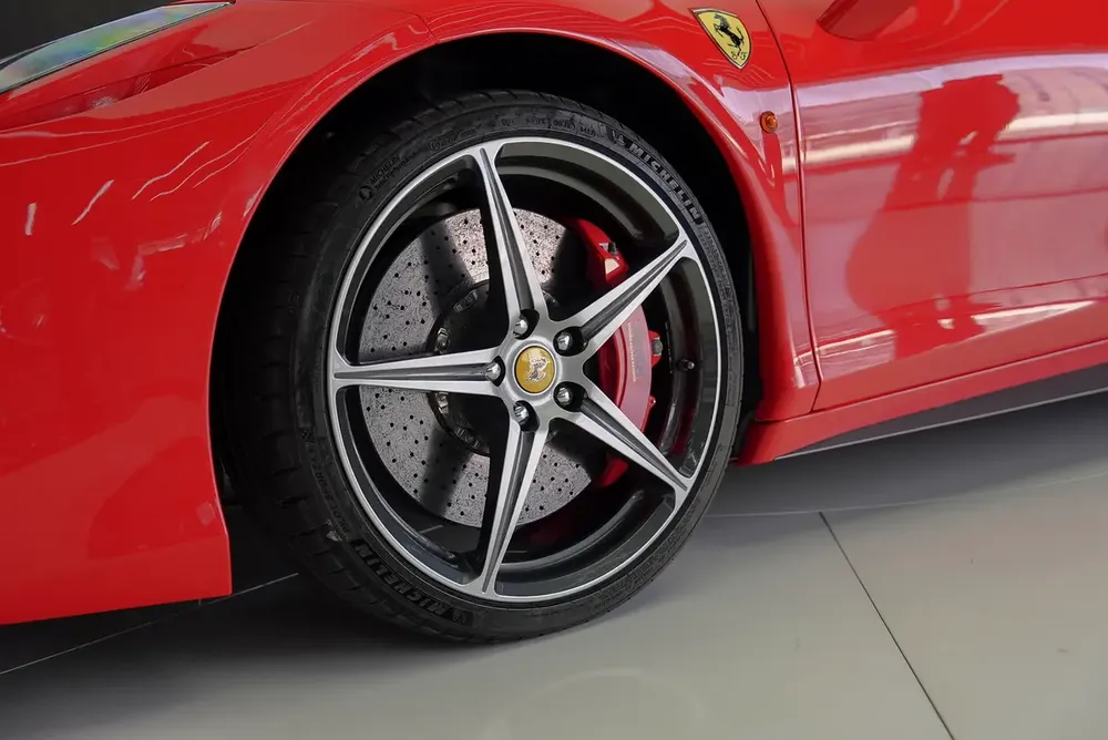 TWO TONE INTERIPR | GCC | LOW MILEAGE | 458 ITALIA - Image 6