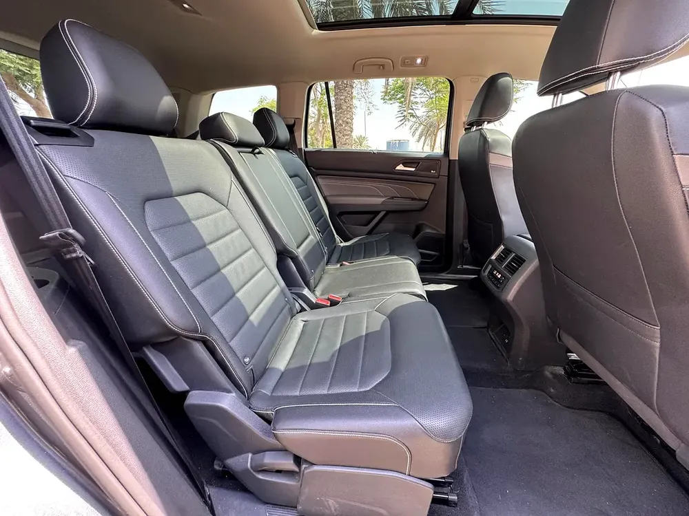 2021 Volkswagen Teramont 4MOTION - Excellent Condition - American Specs - Image 16