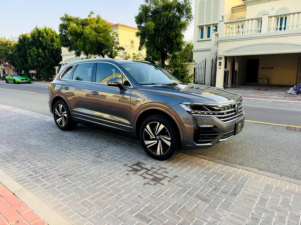 Volkswagen Touareg R-Line 2021 | Full Option | GCC | Volkswagen Warranty Top Condition - Image 19