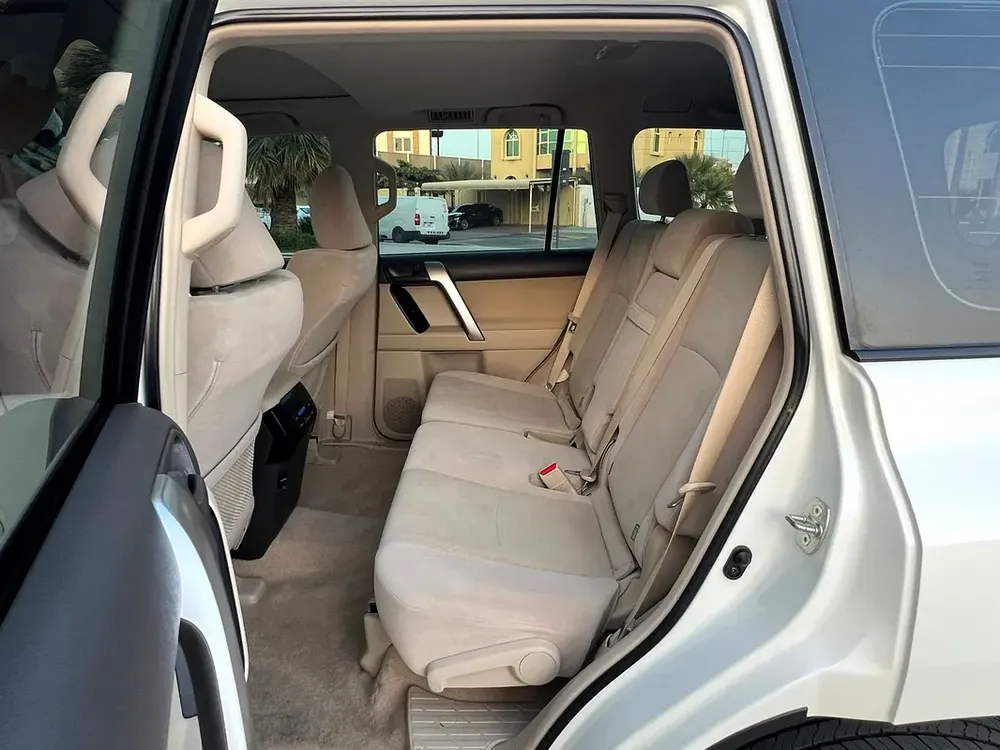 🔥 AED 2185 EMI |  GCC 2022 Toyota Prado GXR 4.0L V6 | FSH | READY TO DRIVE 🔥 - Image 11