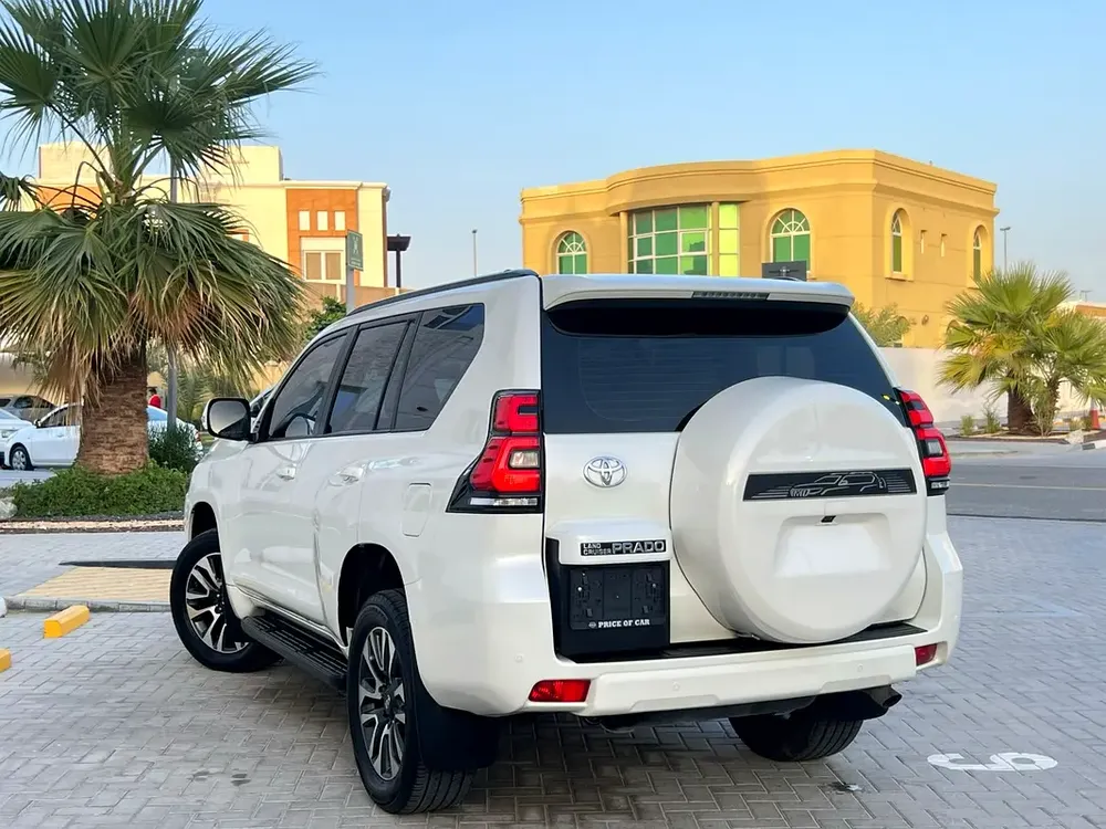 🔥 AED 2185 EMI |  GCC 2022 Toyota Prado GXR 4.0L V6 | FSH | READY TO DRIVE 🔥 - Image 7