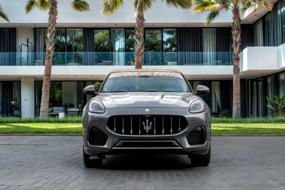 4,113 P.M |  Grecale GT Hybrid | 0% Downpayment | Magnificient Condition! - Image 4