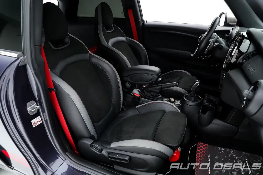 MINI Cooper John Cooper Works 2021 GCC Specs - Image 17