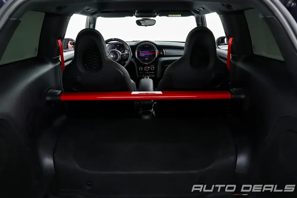 MINI Cooper John Cooper Works 2021 GCC Specs - Image 18