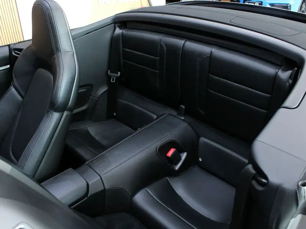 2021 Porsche 911 Carrera S - with warranty - Image 12