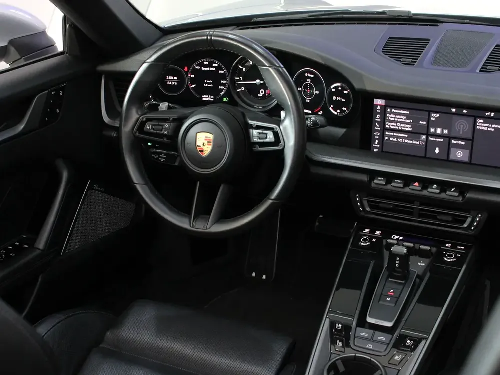 2021 Porsche 911 Carrera S - with warranty - Image 19