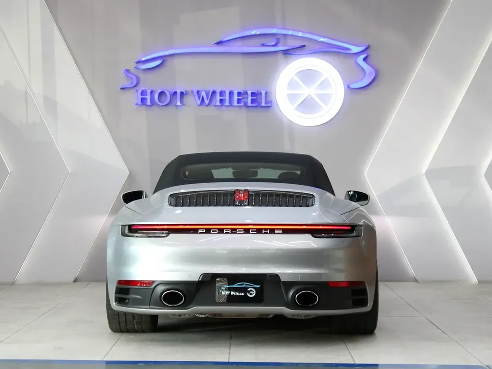 2021 Porsche 911 Carrera S - with warranty - Image 4
