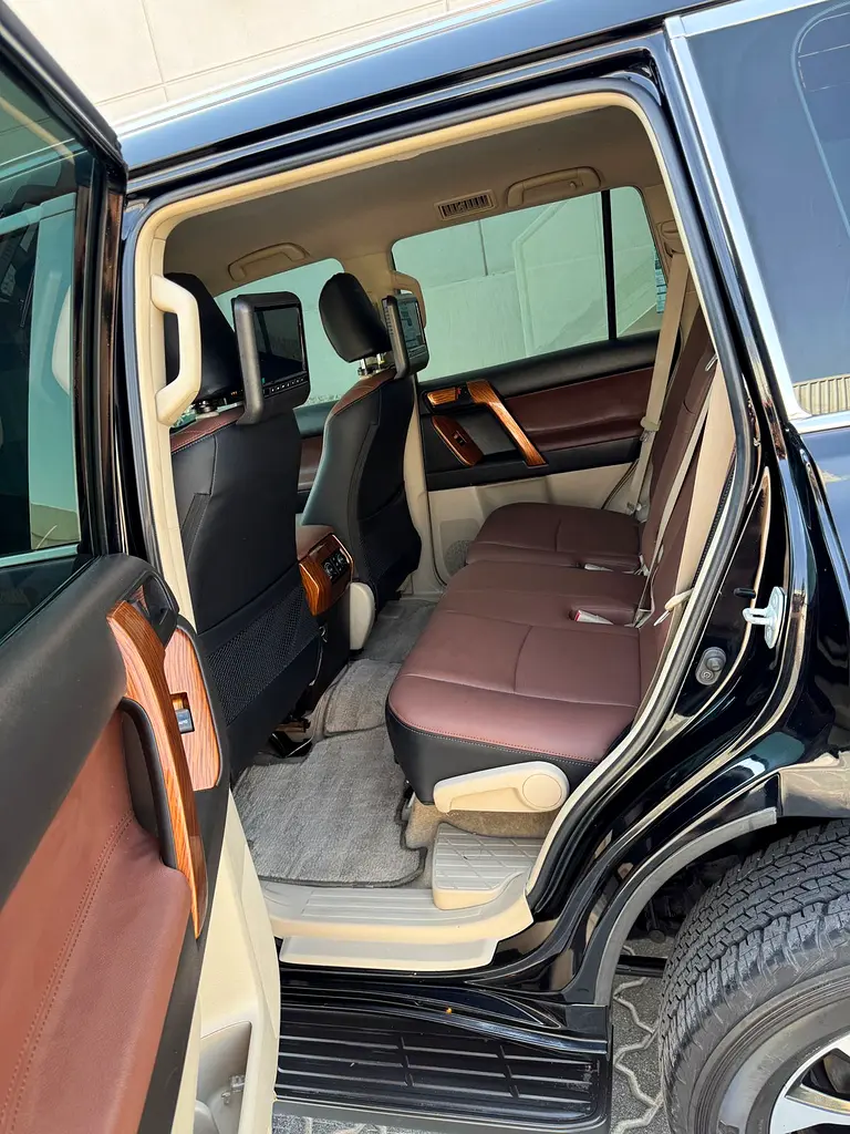 Toyota Prado GXR 2012 - GCC Specs - Upgrade 2022 - Image 7