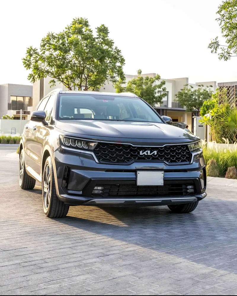 Kia Sorento LX 2023 | GCC Specs | FSH - Image 4