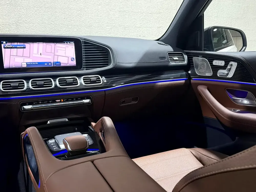 5,550AED/MONTH -- MERCEDES WARRANTY 5 YEARS -- GLE450 AMG PREMIUM PLUS NIGHT PACKAGE - Image 11
