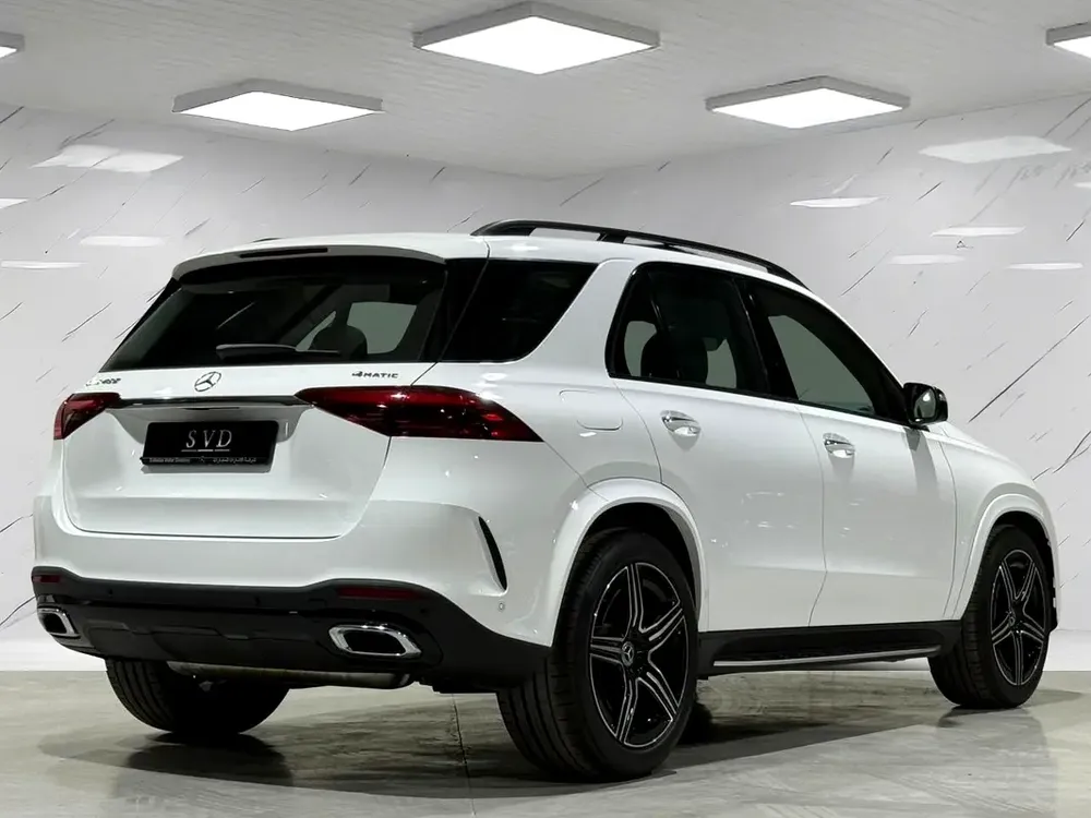 5,550AED/MONTH -- MERCEDES WARRANTY 5 YEARS -- GLE450 AMG PREMIUM PLUS NIGHT PACKAGE - Image 5