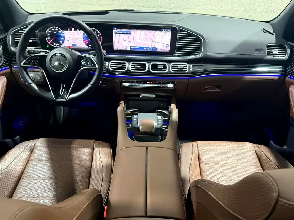 5,550AED/MONTH -- MERCEDES WARRANTY 5 YEARS -- GLE450 AMG PREMIUM PLUS NIGHT PACKAGE - Image 8