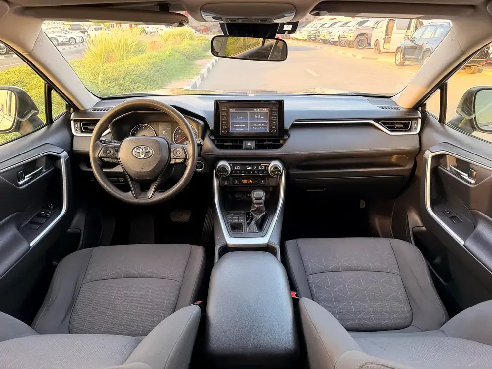2019 Toyota RAV4 XLE Premium -Well Maintained 4X4 - Image 8