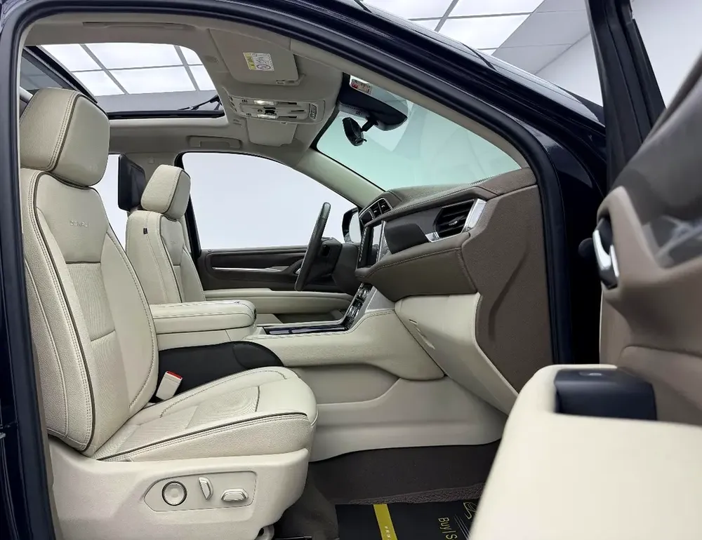 2021 GMC Yukon Denali, Oct/2027 GMC Warranty + Service Contract, GMC Full Service History, GCC - Image 16
