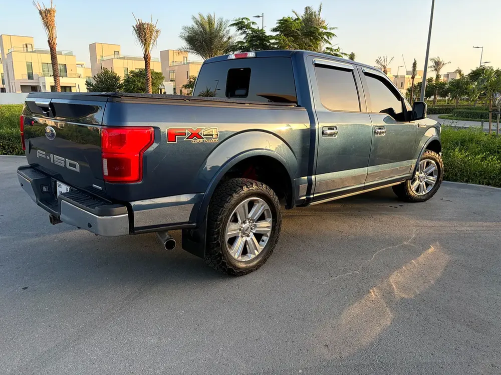 F150 full option 2019 4x4 Panoramic roof in excellent condition - Image 10