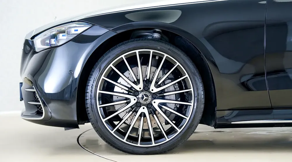 S500 AMG Line | AED 7,826 PM | Warranty  Service March 2029 | GCC - Image 11