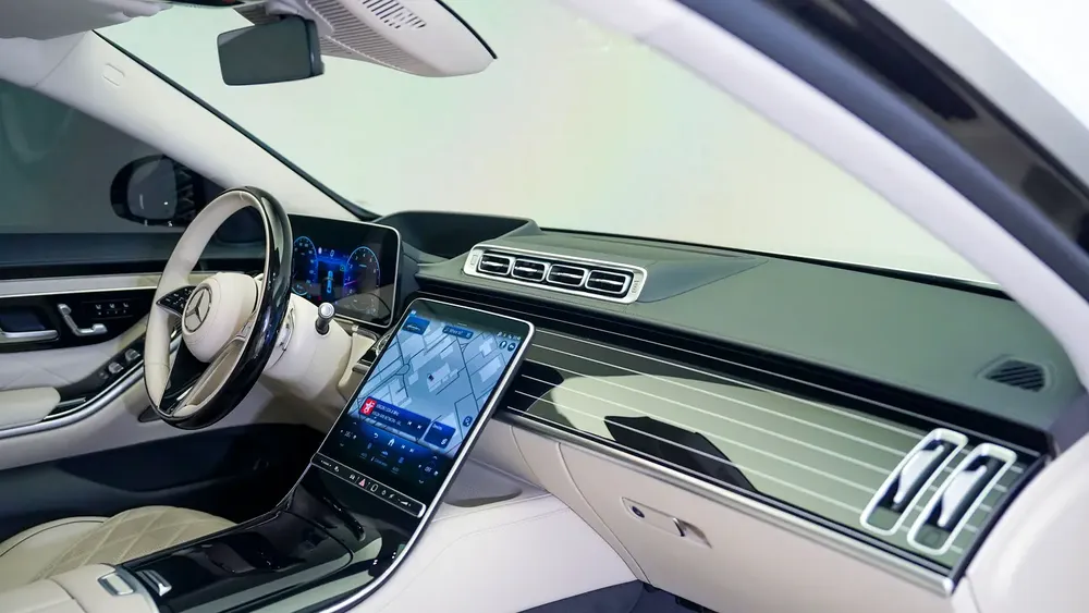 S500 AMG Line | AED 7,826 PM | Warranty  Service March 2029 | GCC - Image 6