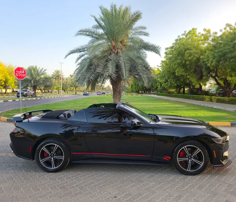 Ford Mustang Ecoboost Premium WITH WARRANTY 3 YEARS - Image 17
